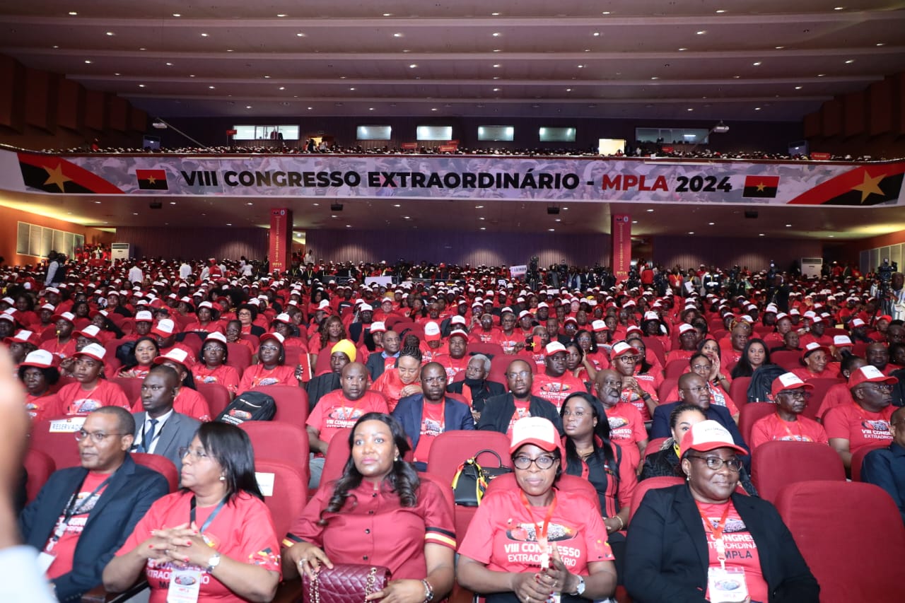 Congresso do MPLA termina hoje com aprovação de vários documentos