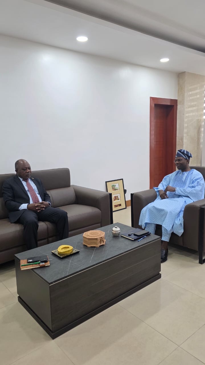 Concertação Diplomática Presidente Lourenço escreve a Talon