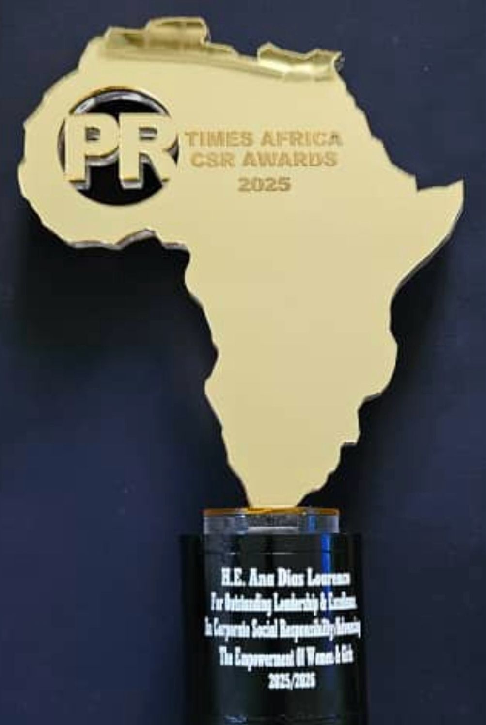 Ana Dias Lourenço distinguida na Nageria pela Revista PR Times África pela obra social